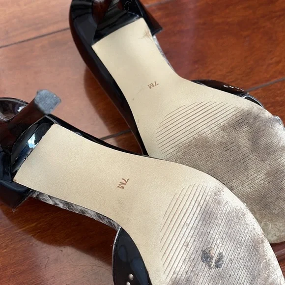 GUESS HEELS - Picture 3 of 4